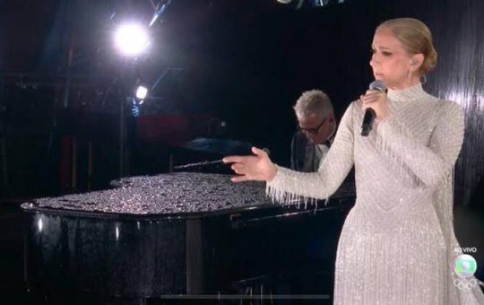 Céline Dion emociona o público na abertura dos jogos olímpicos de Paris 2024