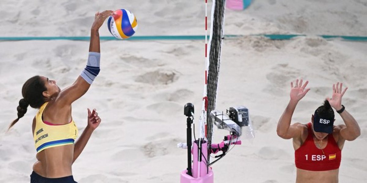 Ana Patrícia e Duda vencem espanholas e avançam para oitavas de final em Paris