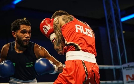 Luiz Oliveira é eliminado com controvérsia e desaba no ringue