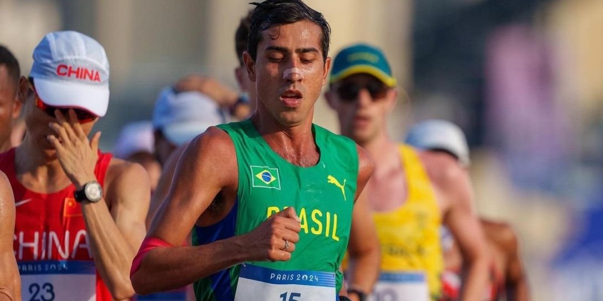 Caio Bonfim faz história e conquista medalha de prata na marcha atlética