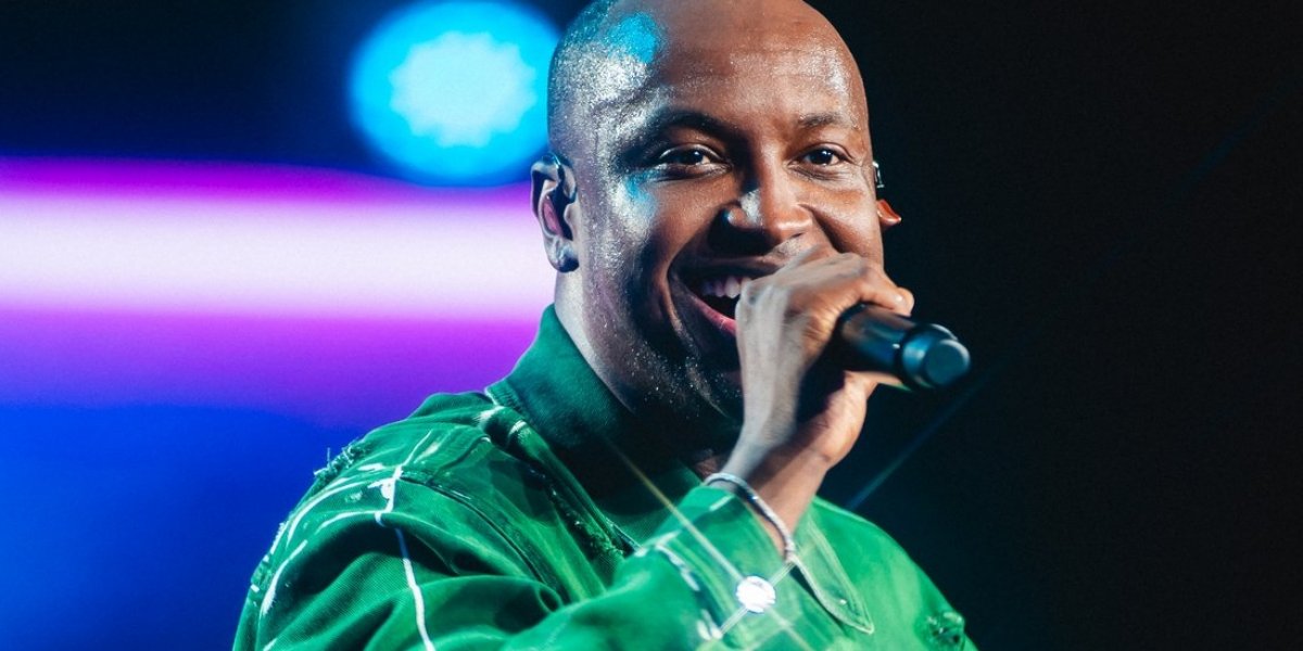 Thiaguinho apresenta turnê 'Sorte' pela primeira vez na Bahia
