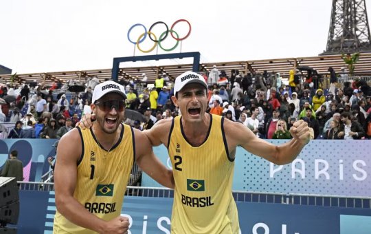 André e George avançam para as oitavas de final do vôlei de praia