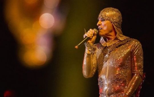 Ney Matogrosso revela problema de saúde que causou cancelamento de show