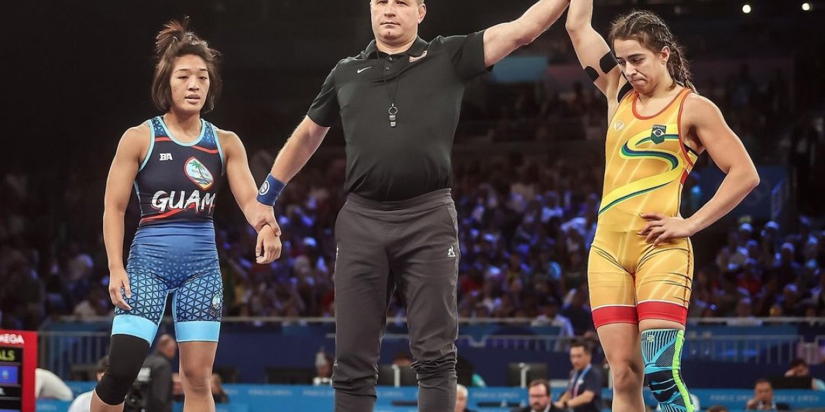 Giullia Penalber é eliminada nas quartas de final do wrestling em Paris