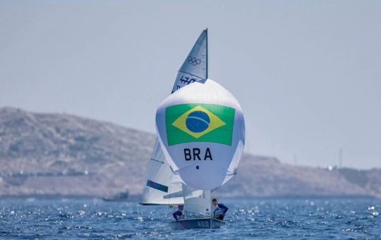 Vela: Henrique Haddad e Isabel Swan encerram em décimo lugar no dinghy misto