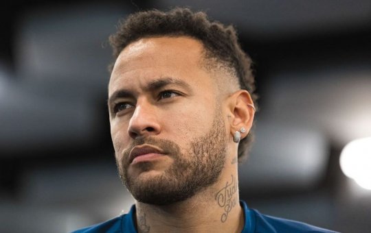 Neymar se manifesta sobre teste de paternidade de menina de 10 anos