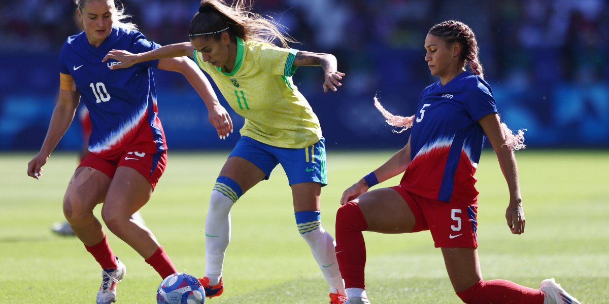 Brasil fica com a prata na final olímpica de futebol feminino contra os EUA