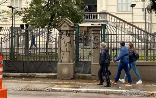 Acidente em Vinhedo: Dois corpos já foram identificados entre os 30 necropsiados