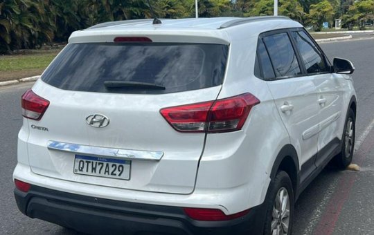 Jovem liberado na audiência de custódia é preso horas depois com carro roubado