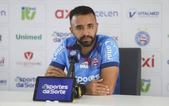 Caio Alexandre cita cobrança entre jogadores para voltar a vencer na temporada