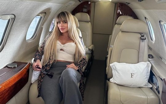 Ex-pastora é eleita influenciadora mais polêmica do ano: “Gosto de provocar”