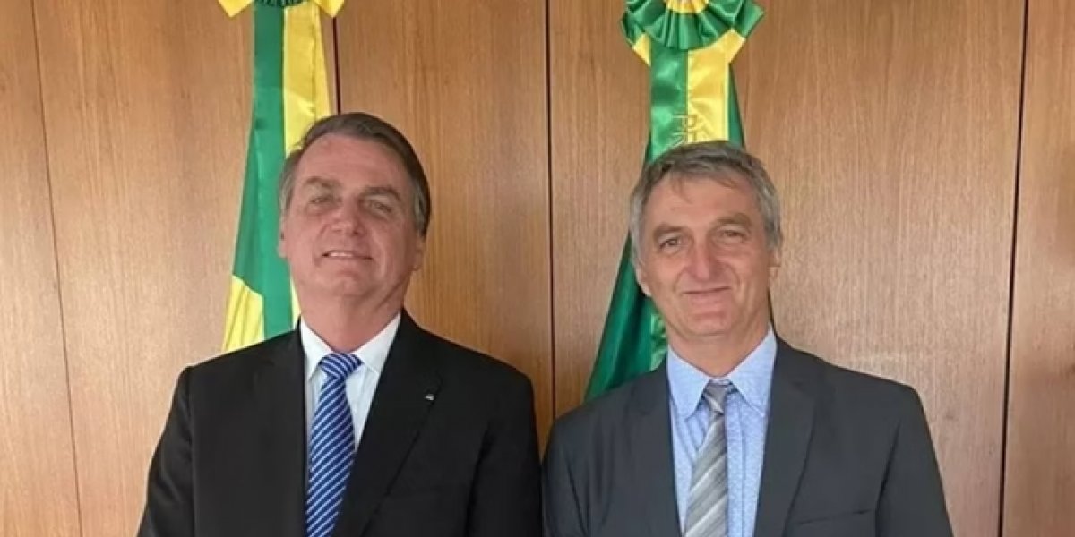 Irmão de Bolsonaro tem o patrimônio triplicado nos últimos 8 anos