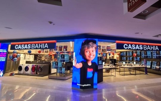 Filho do fundador das Casas Bahia é investigado por falsificação de documentos