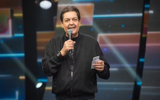   Faustão é internado novamente em São Paulo