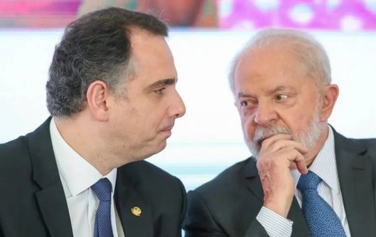 Lula pretende discutir sucessão do BC com Pacheco