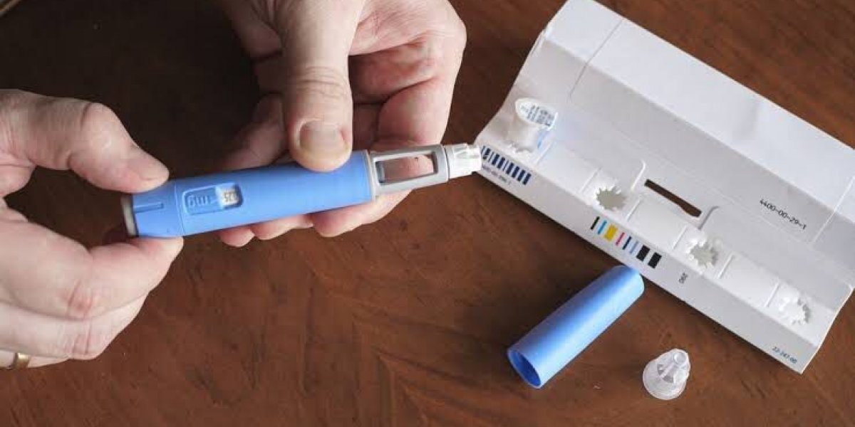 Canetas injetáveis utilizadas para emagrecer: Ozempic e Moujaro; entenda