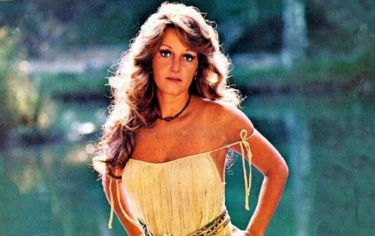 Morre cantora Diana, dona do hit "Porque brigamos"