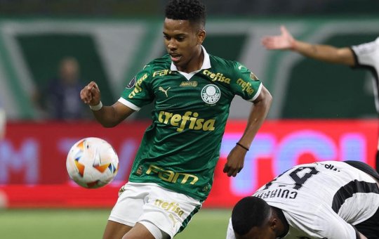 Dorival atende pedido dos torcedores e convoca Estêvão para Seleção Brasileira