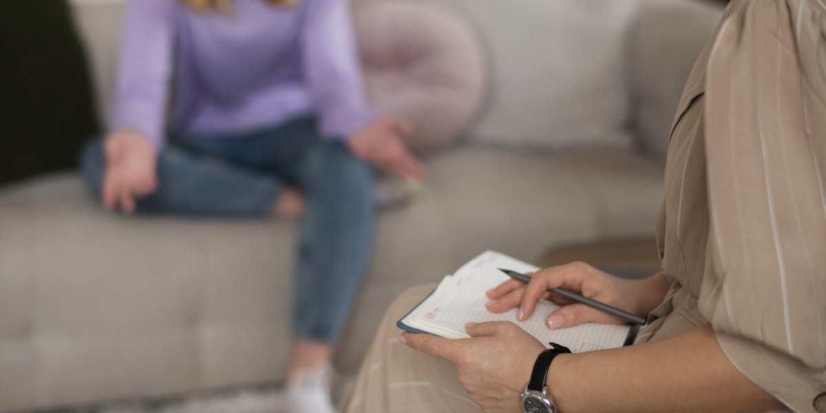 Cuidar de quem cuida: A importância da saúde mental dos psicólogos