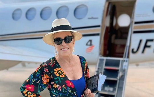 Ana Maria Braga testa positivo para Covid-19 e anuncia afastamento temporário