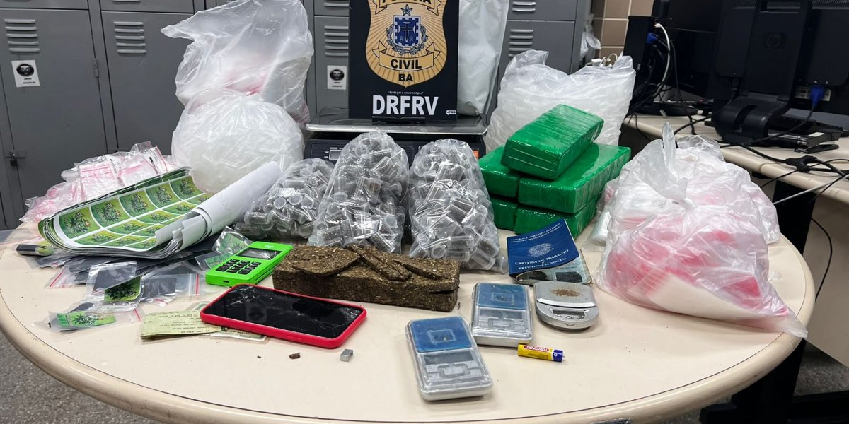 Homem é preso em flagrante com drogas no bairro do Cabula