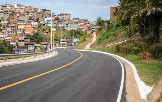 Avenida que liga BR 324 à Mata Escura é inaugurada