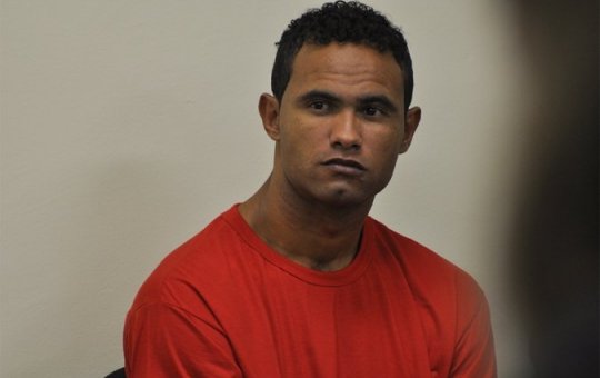 Ex-goleiro Bruno diz ser exemplo e referência para crianças no futebol amador