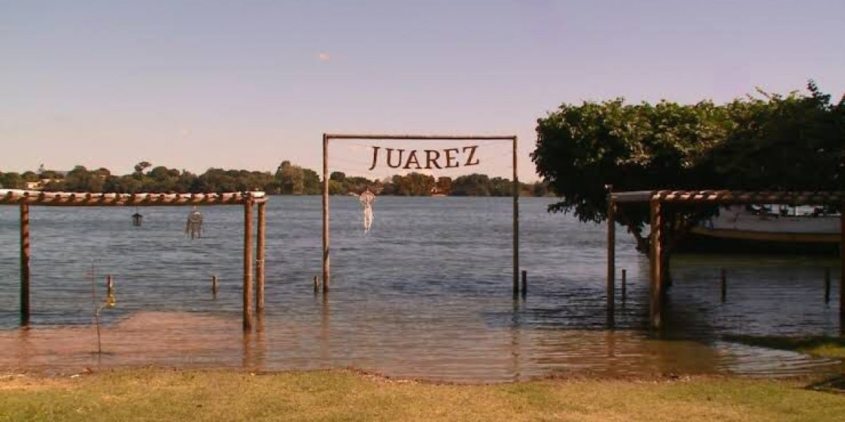 Jovem de 18 anos morre afogado após fugir de escola para tomar banho em rio