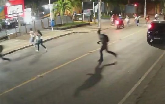 Arrastão em frente ao Shopping Cajazeiras