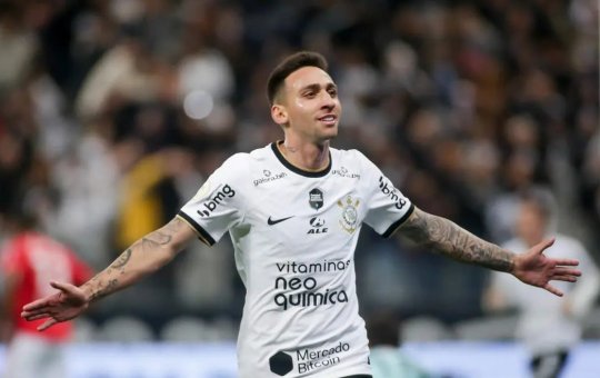 Gustavo Mosquito é anunciado como novo reforço do Vitória