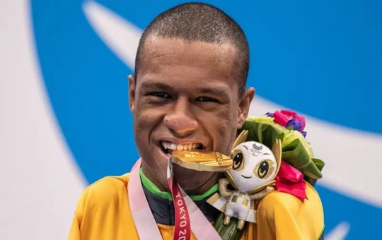 OURO: Gabrielzinho conquista primeira medalha brasileira nas Paralimpíadas