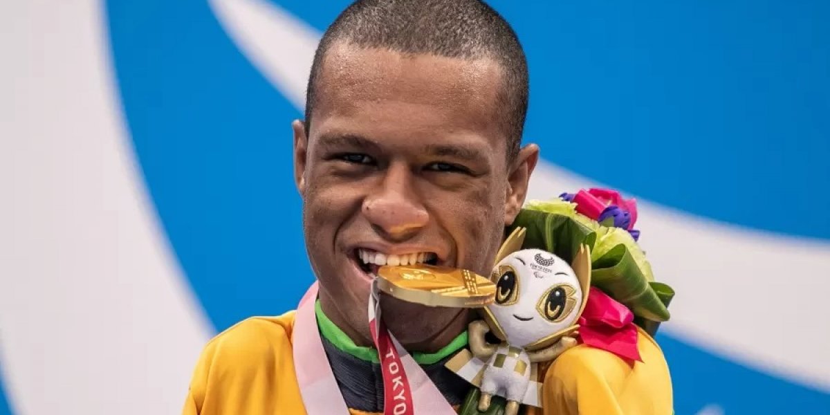 OURO: Gabrielzinho conquista primeira medalha brasileira nas Paralimpíadas