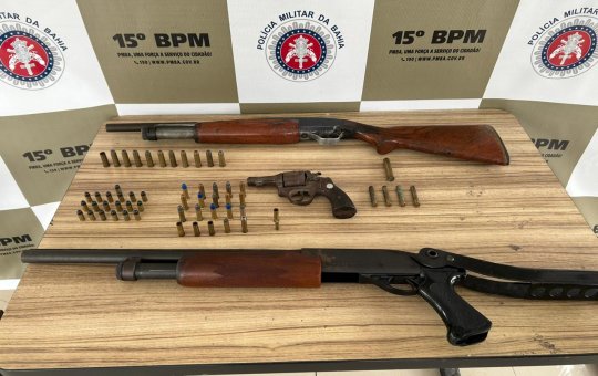 Armas de fogo e munições são aprendidas pela PM em Itabuna