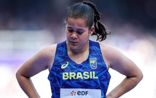 Paralimpíadas 2024: Verônica Hipólito se emociona após ficar fora do pódio