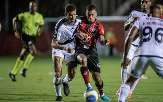 Vitória sofre derrota para o Vasco e segue na zona de rebaixamento
