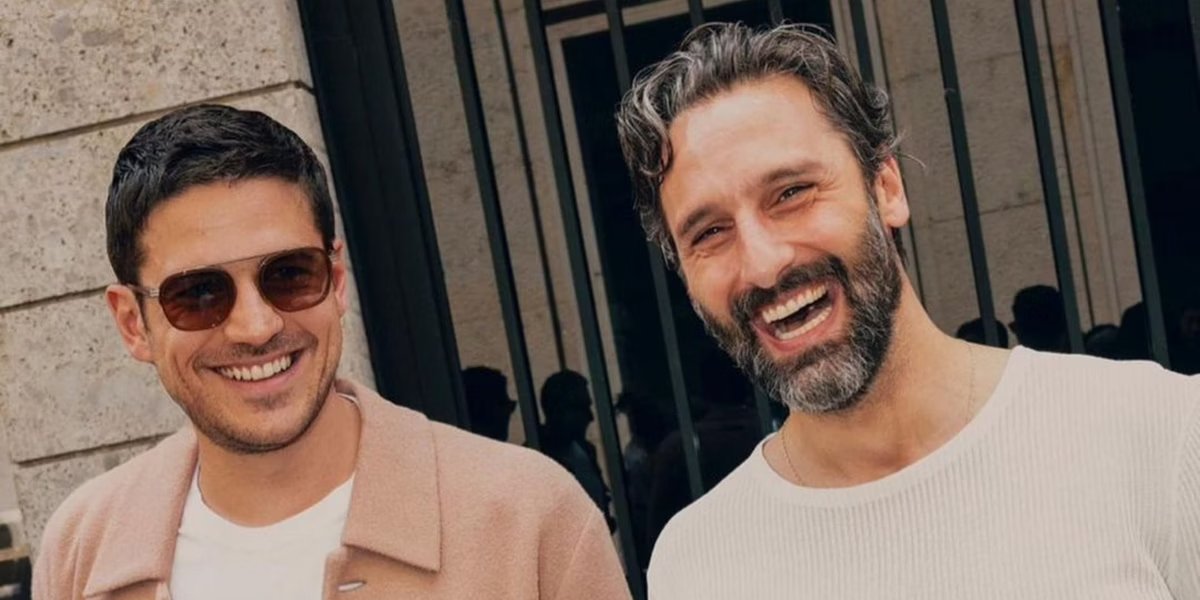 Marco Pigossi se casa com cineasta Marco Calvani em cerimônia na Itália