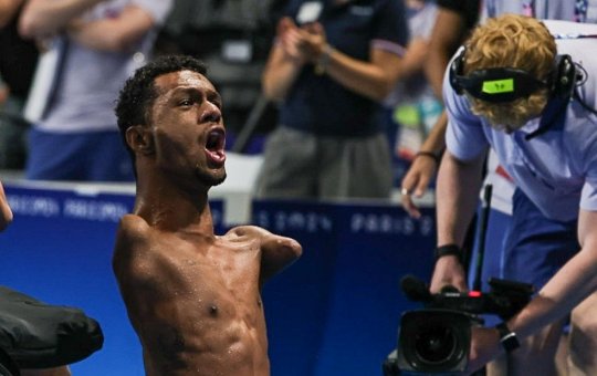 Gabrielzinho conquista mais uma medalha de ouro nas Paralimpíadas