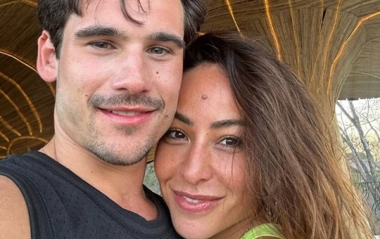 NOIVOS! Nicolas Prattes confirma noivado com Sabrina Sato