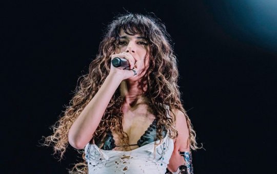 'Chega de São Paulo pra mim gente' desabafa cantora Marina Sena sobre poluição