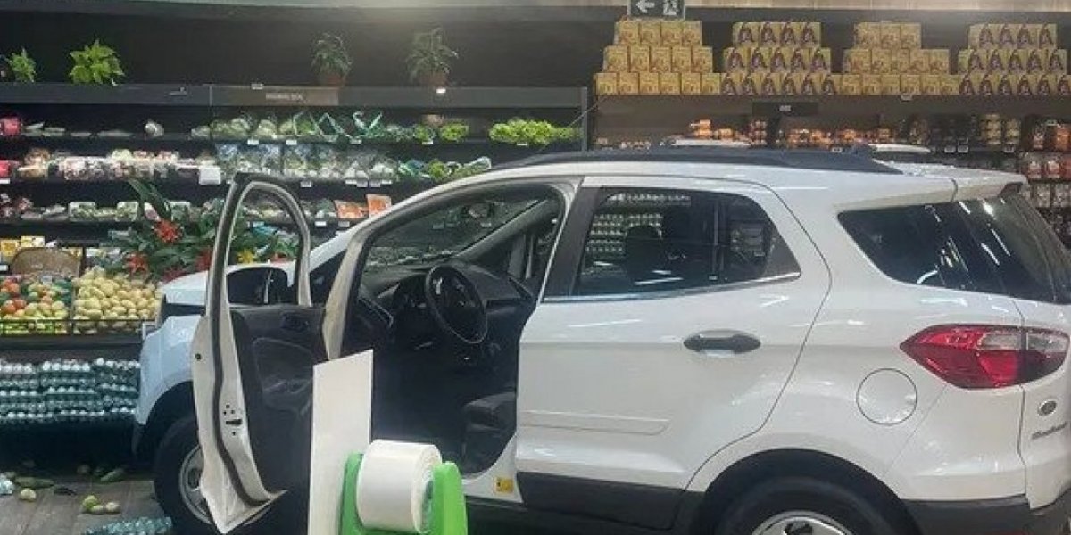 Supermercado invadido por motorista em Piatã se manifesta