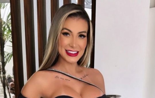 Andressa Urach se pronuncia após seguidores apontarem sua dificuldade na fala
