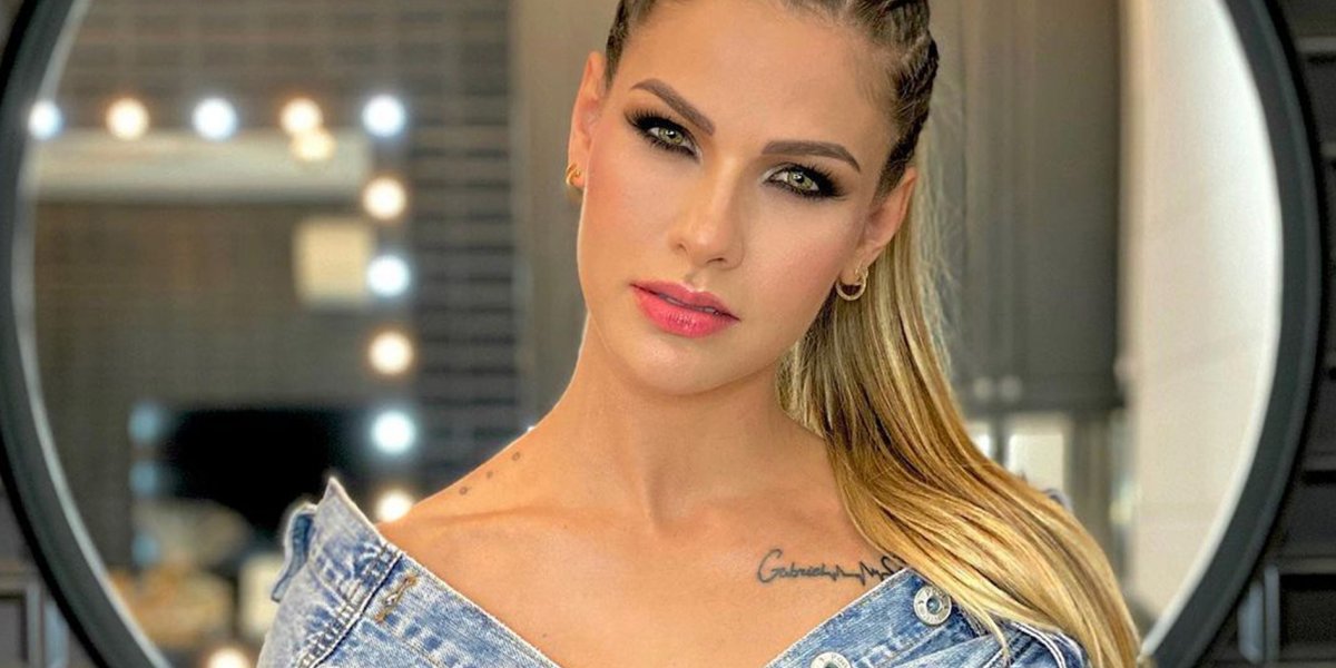 Andressa Suita faz desabafo e mostra ferimento após box de banheiro estourar