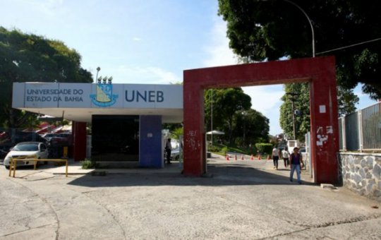 Uneb abre edital para contratação de professores com salário de até R$ 4 mil
