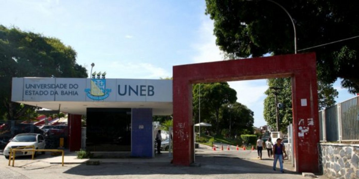 Uneb abre edital para contratação de professores com salário de até R$ 4 mil