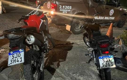 Suspeito com tornozeleira eletrônica é preso com motocicleta roubada