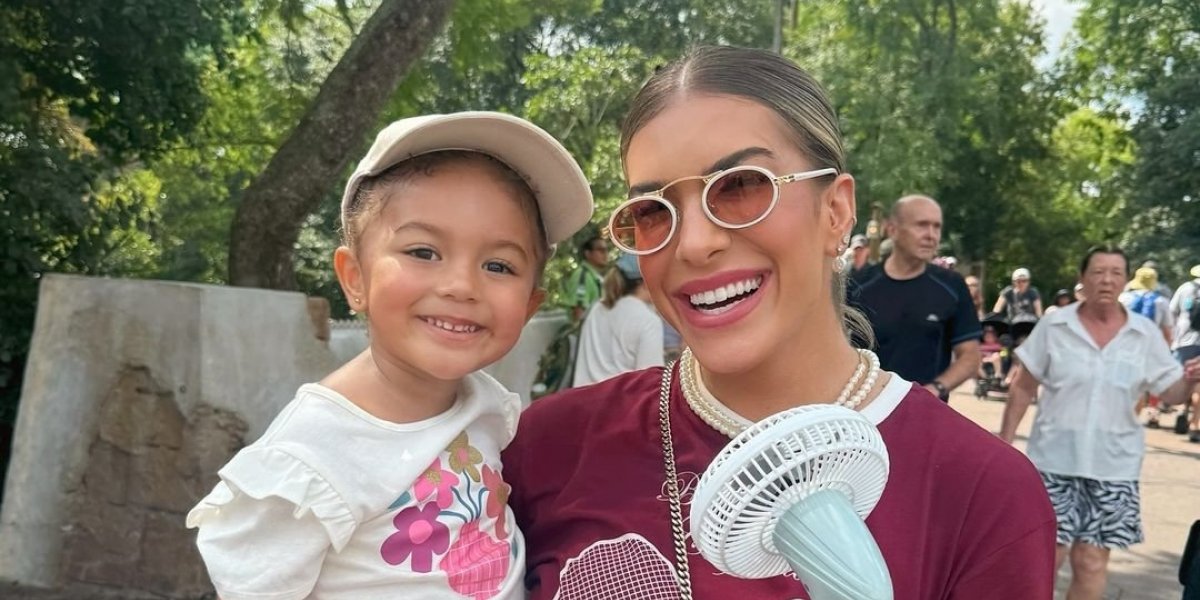 Alerta de fofura! Liz surpreende Lore Improta com reação a presente: "Só esse?"