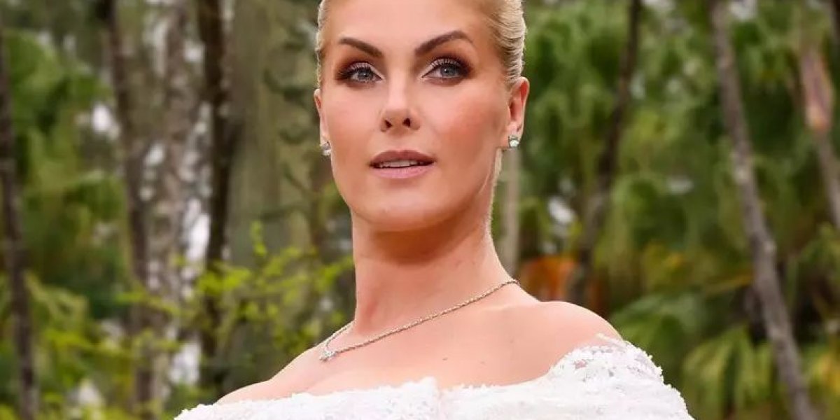 Ana Hickman usa vestido de noiva com mais de 100 mil pérolas