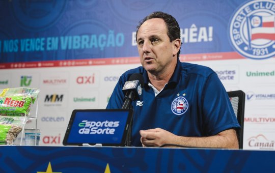 Ceni exalta sonho de Libertadores: "Vamos tentar viver mais isso"