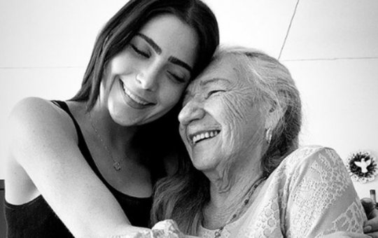 Jade Picon lamenta morte de avó materna: 'Sempre tive medo desse dia chegar'