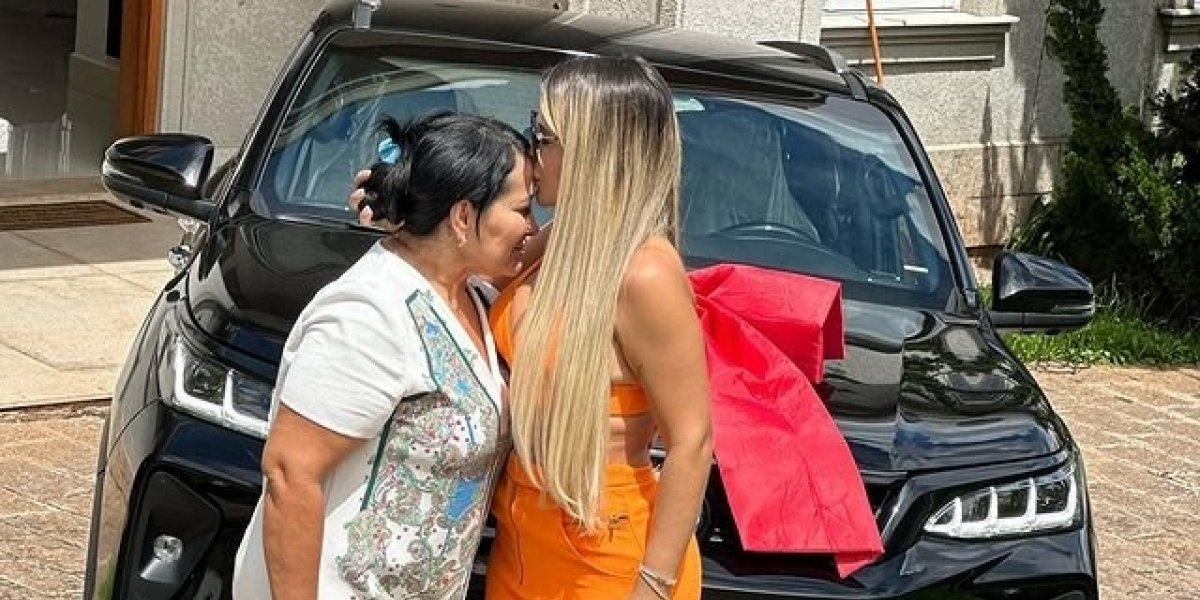 Caso Deolane: Justiça aceita pedido de sigilo no caso de Solange Bezerra